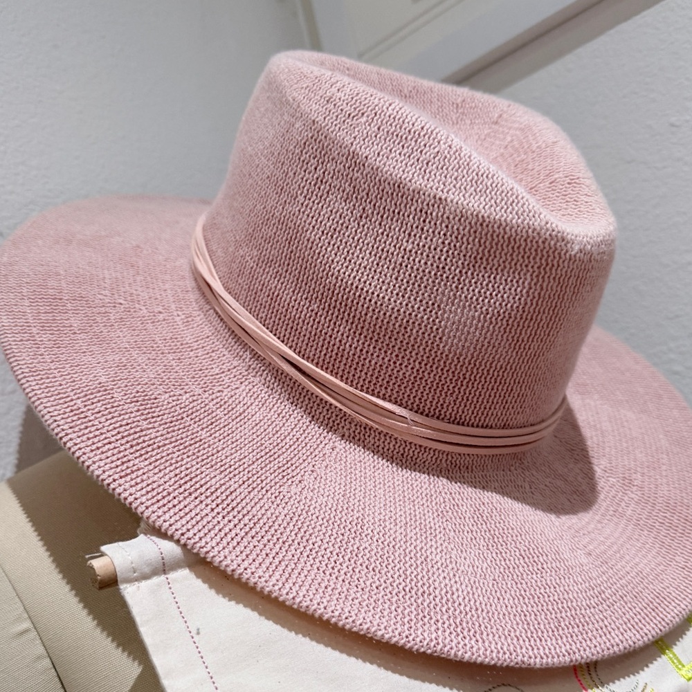 NWOT Wyeth by Todd Magill Dusty Pink Fedora - Picture 5 of 6